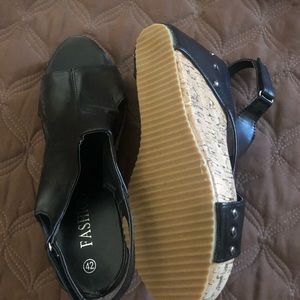 New black wedges